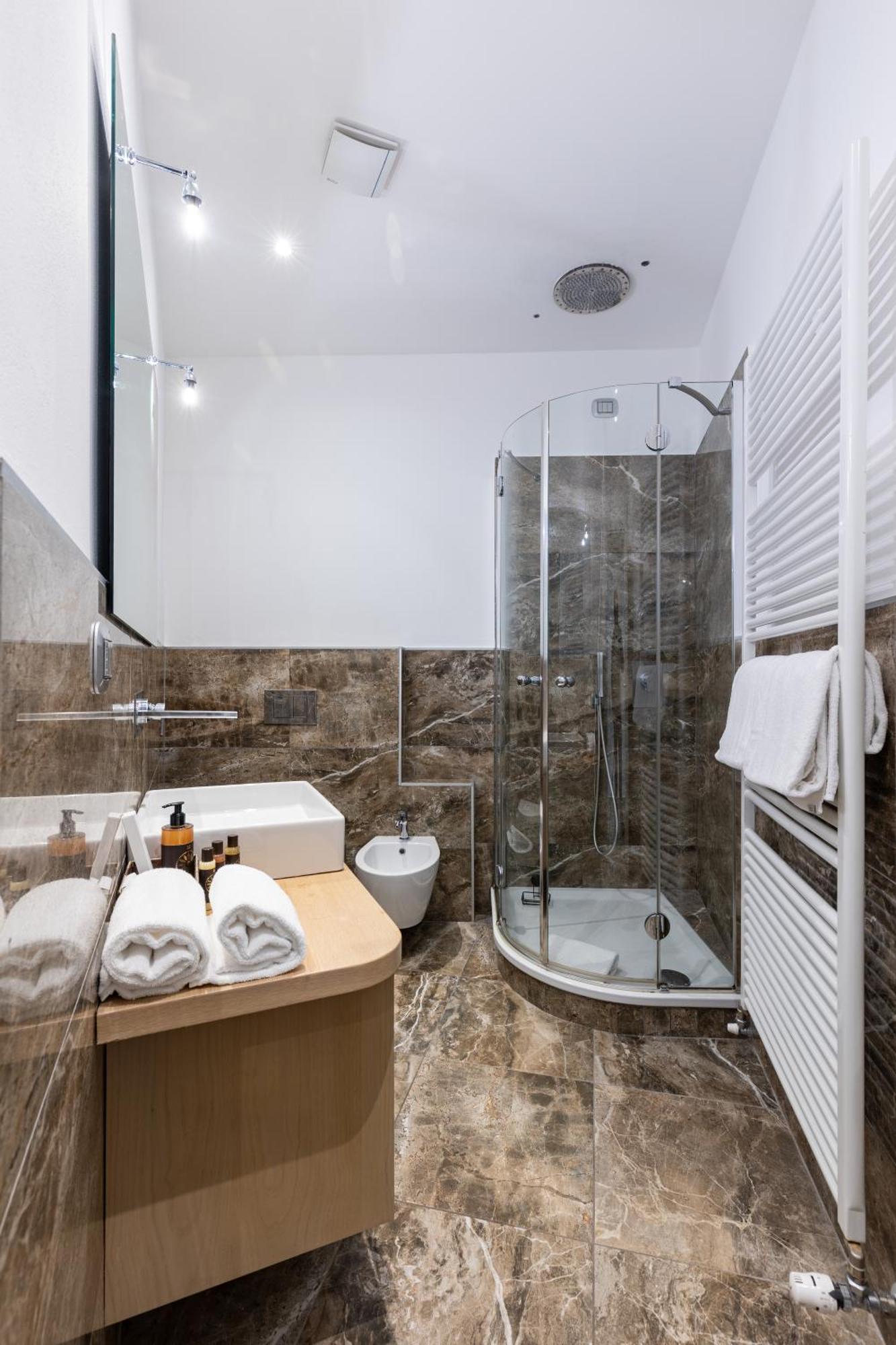 La Corte - Seta Apartment Bellagio Buitenkant foto